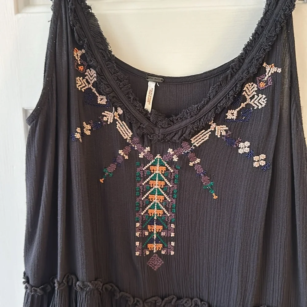 Free People Tank Size M - Picture 2 of 6